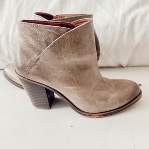 Lucky Brand Leather ankle boots with heel